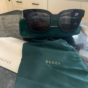 Gucci sunglasses